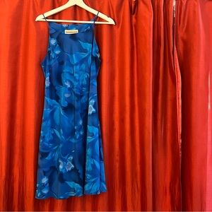 PREOWNED | Expressions Blue Floral Slip Dress – Size 13/14